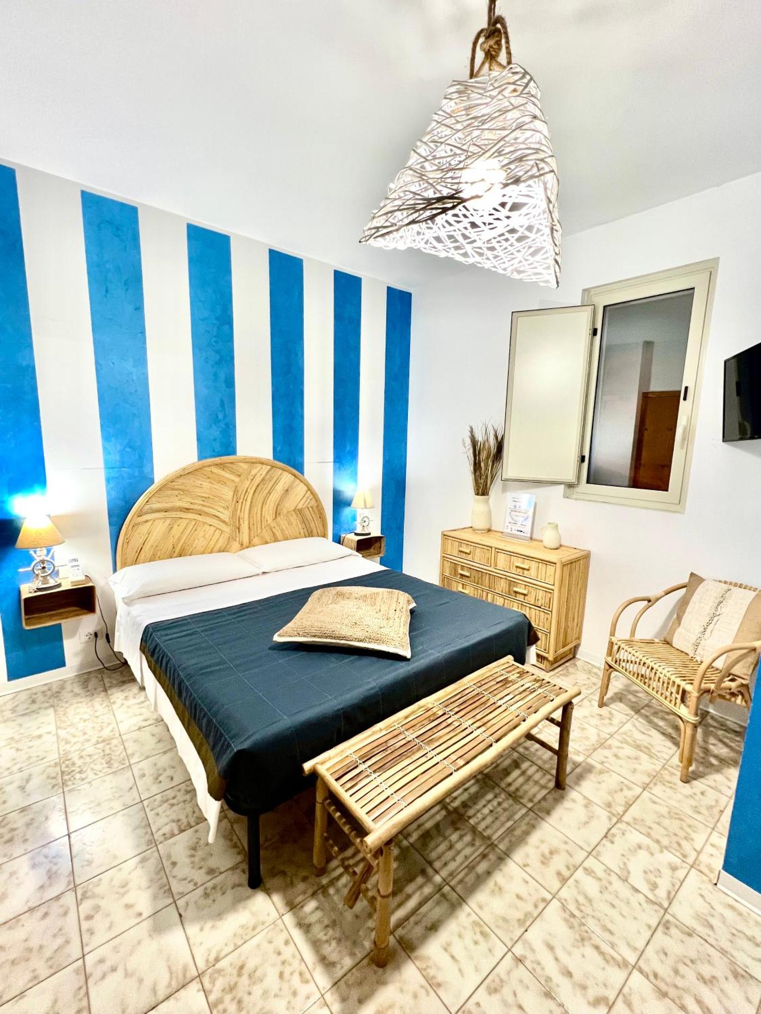 Bed and Breakfast Terrazze Sul Mare Поццалло Экстерьер фото