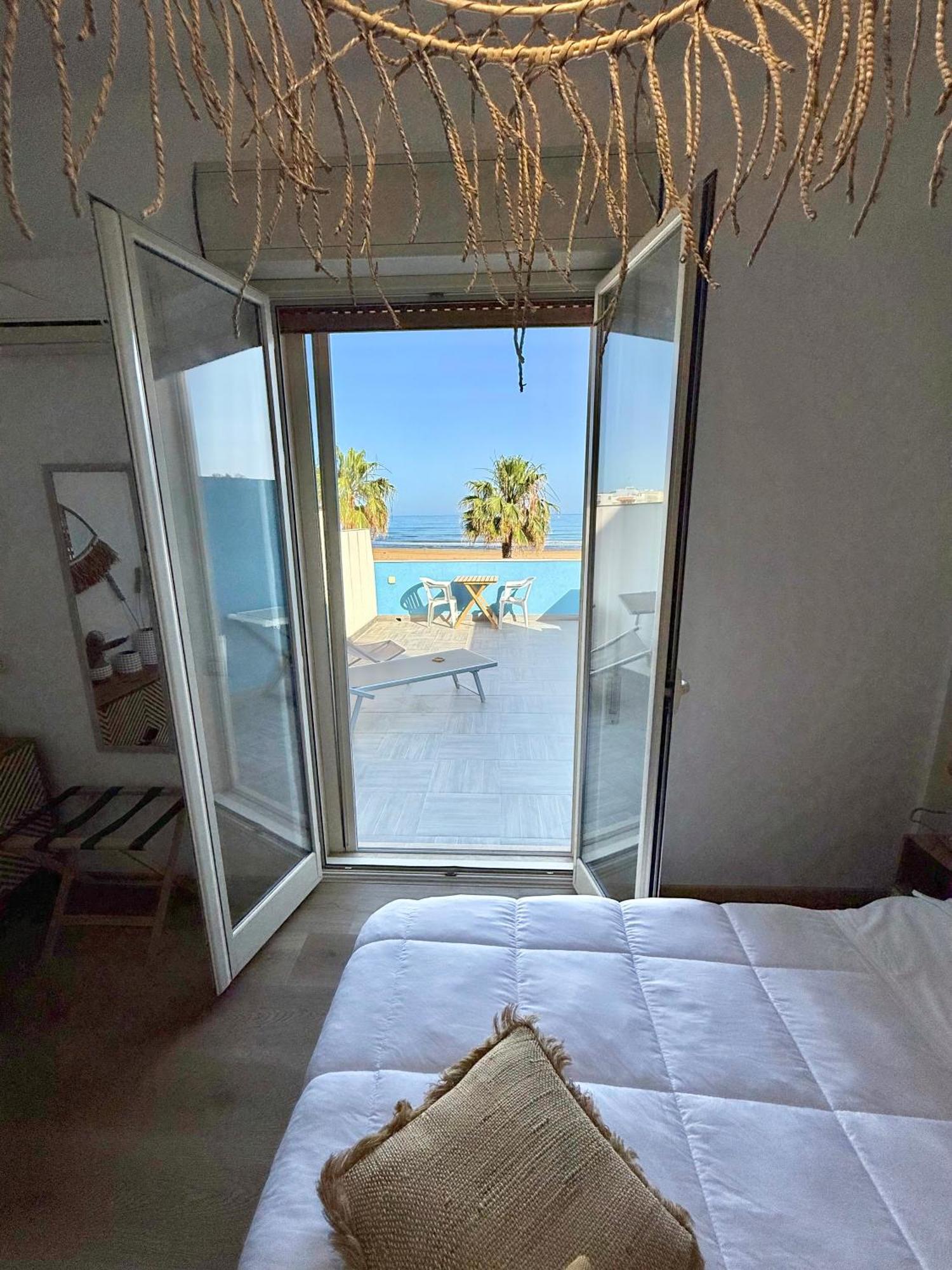 Bed and Breakfast Terrazze Sul Mare Поццалло Экстерьер фото